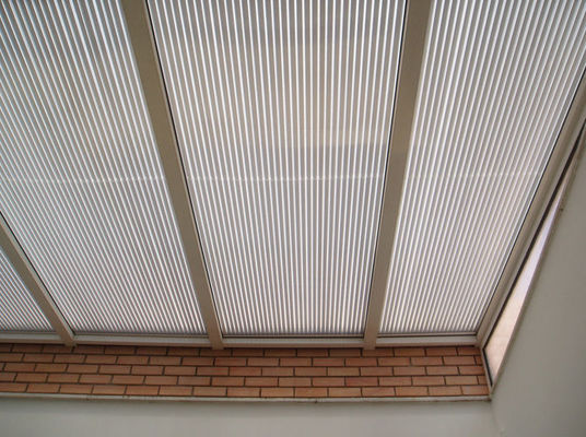 Panel atap Polycarbonate bergelombang Bayer / GE Bahan 10 tahun garansi lapis atap polycarbonate tembus pandang