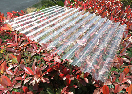 Lembaran Polycarbonate Corrugated Plastic Clear 0,8 Mm-3.0mm Tahan Cuaca