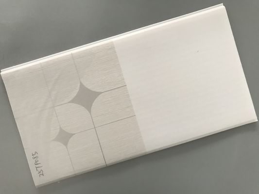 Moisture Resistant Pvc Panel Dinding Dekoratif Langit-Langit / Panel Dinding Dekoratif Cladding